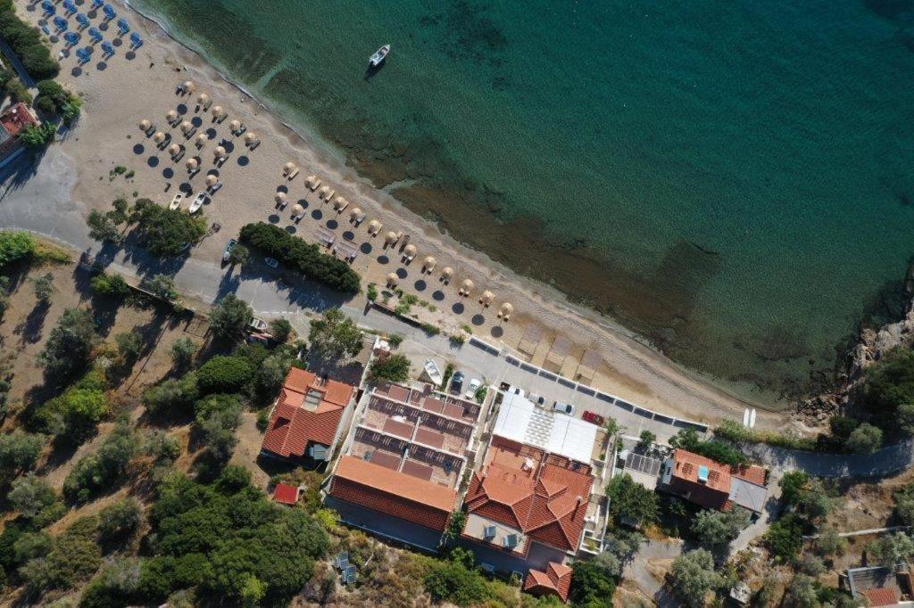 Nereides Seaside Apartments Marathokampos Ngoại thất bức ảnh