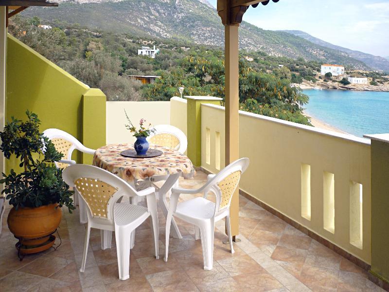 Nereides Seaside Apartments Marathokampos Ngoại thất bức ảnh