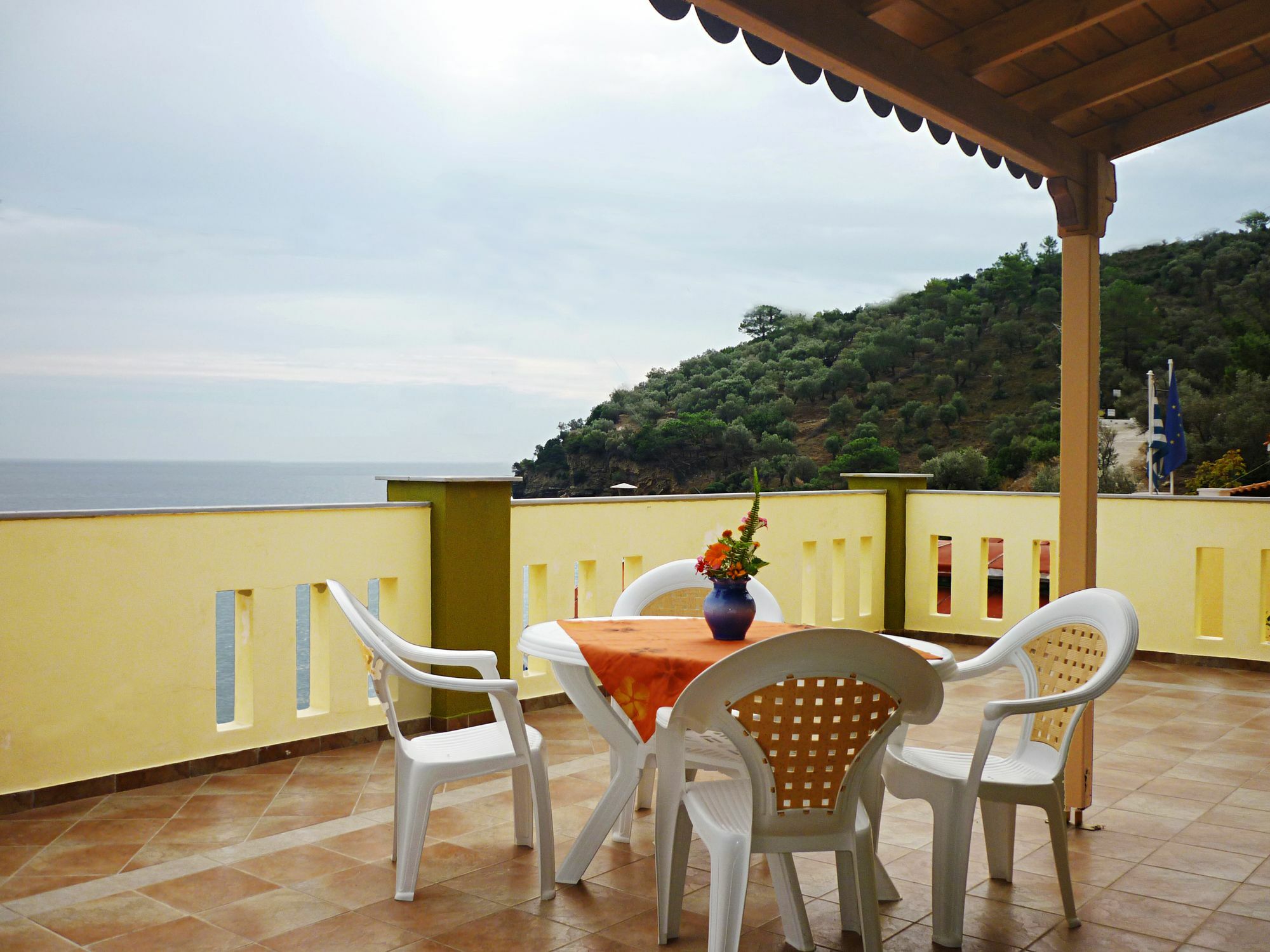 Nereides Seaside Apartments Marathokampos Ngoại thất bức ảnh